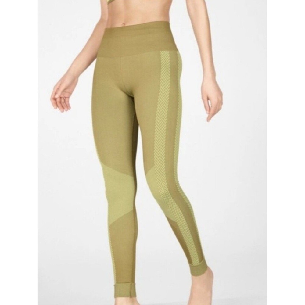 Fabletics High-Waisted Seamless Check Leggings Green Thyme Cool Mint size xs NWT